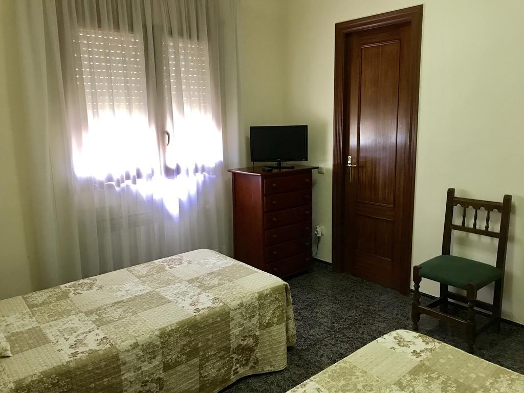 Hostal El Violi كارذونا المظهر الخارجي الصورة