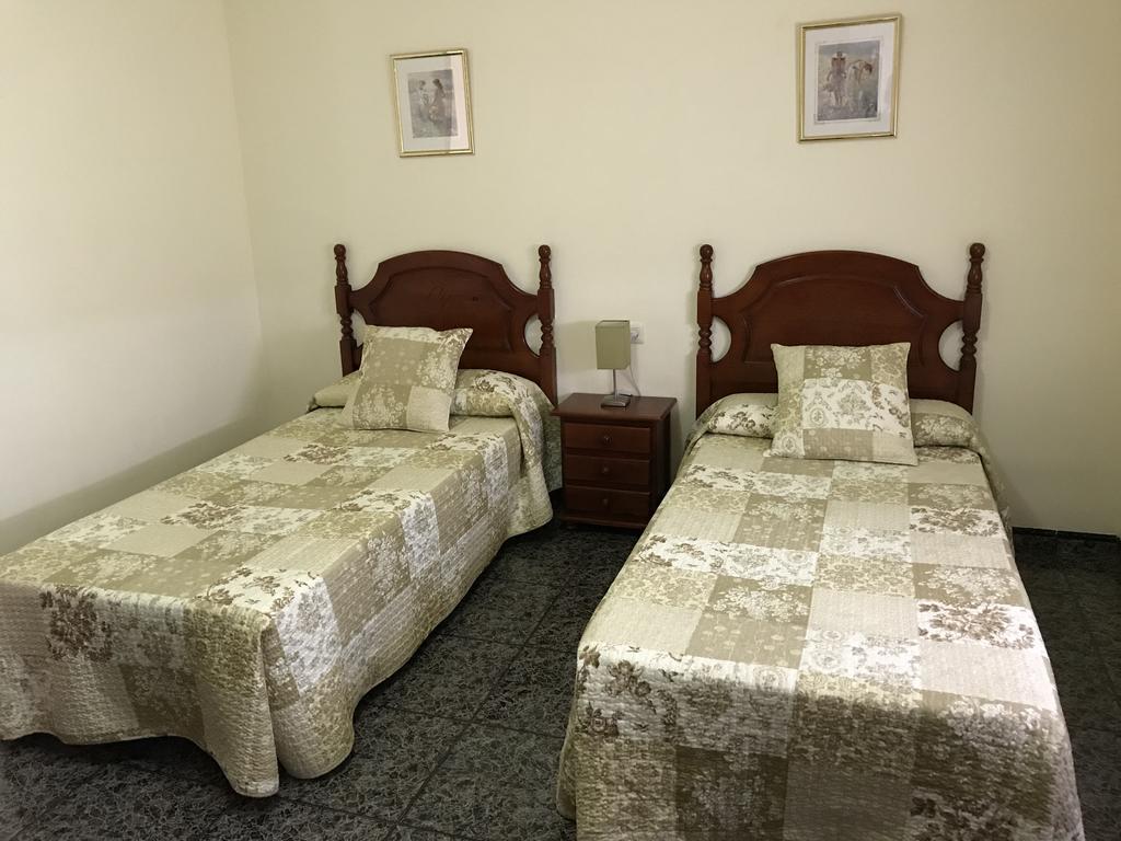 Hostal El Violi كارذونا المظهر الخارجي الصورة