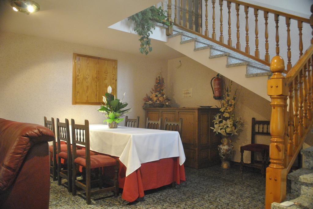 Hostal El Violi كارذونا المظهر الخارجي الصورة
