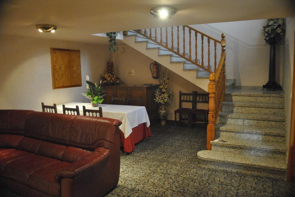 Hostal El Violi كارذونا المظهر الخارجي الصورة